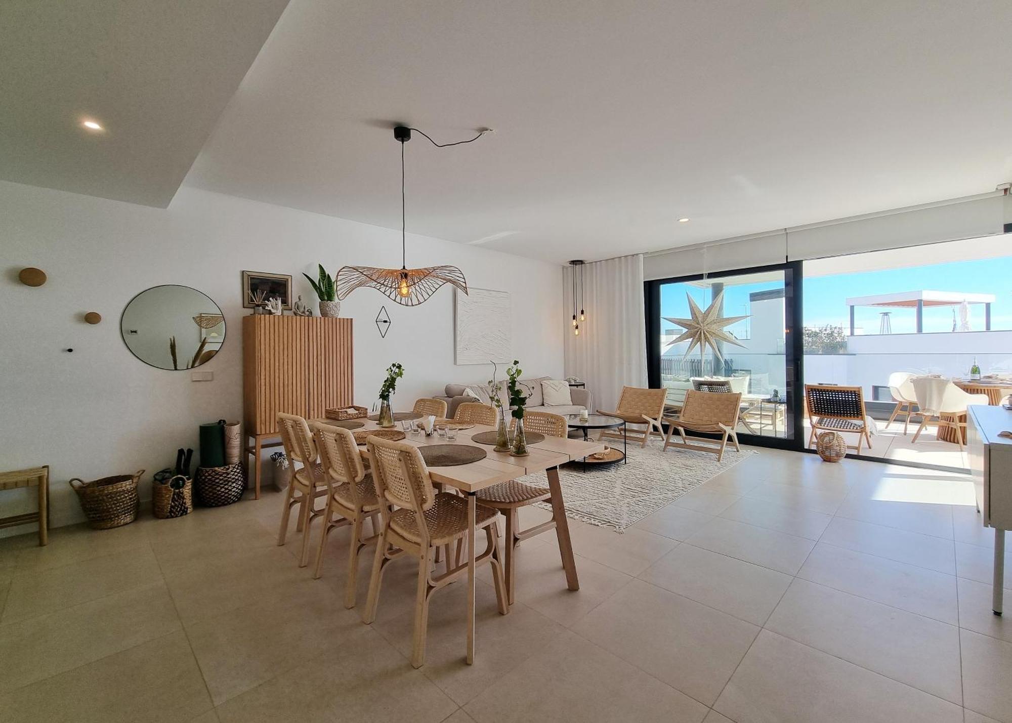 Beautiful Middel Views With Pool And Gym Malaga